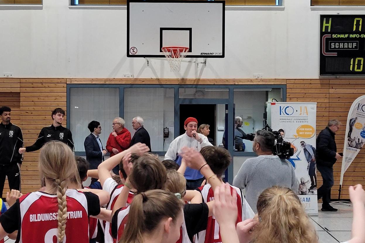 Training mit den Baskets Bamberg